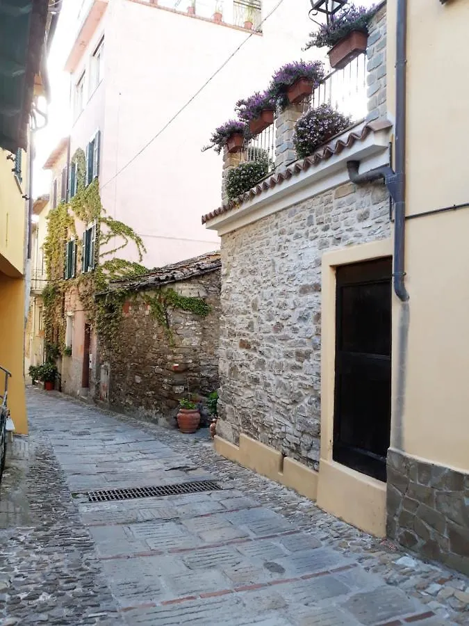 Il Piccolo Giardino Villa Perinaldo 0*,