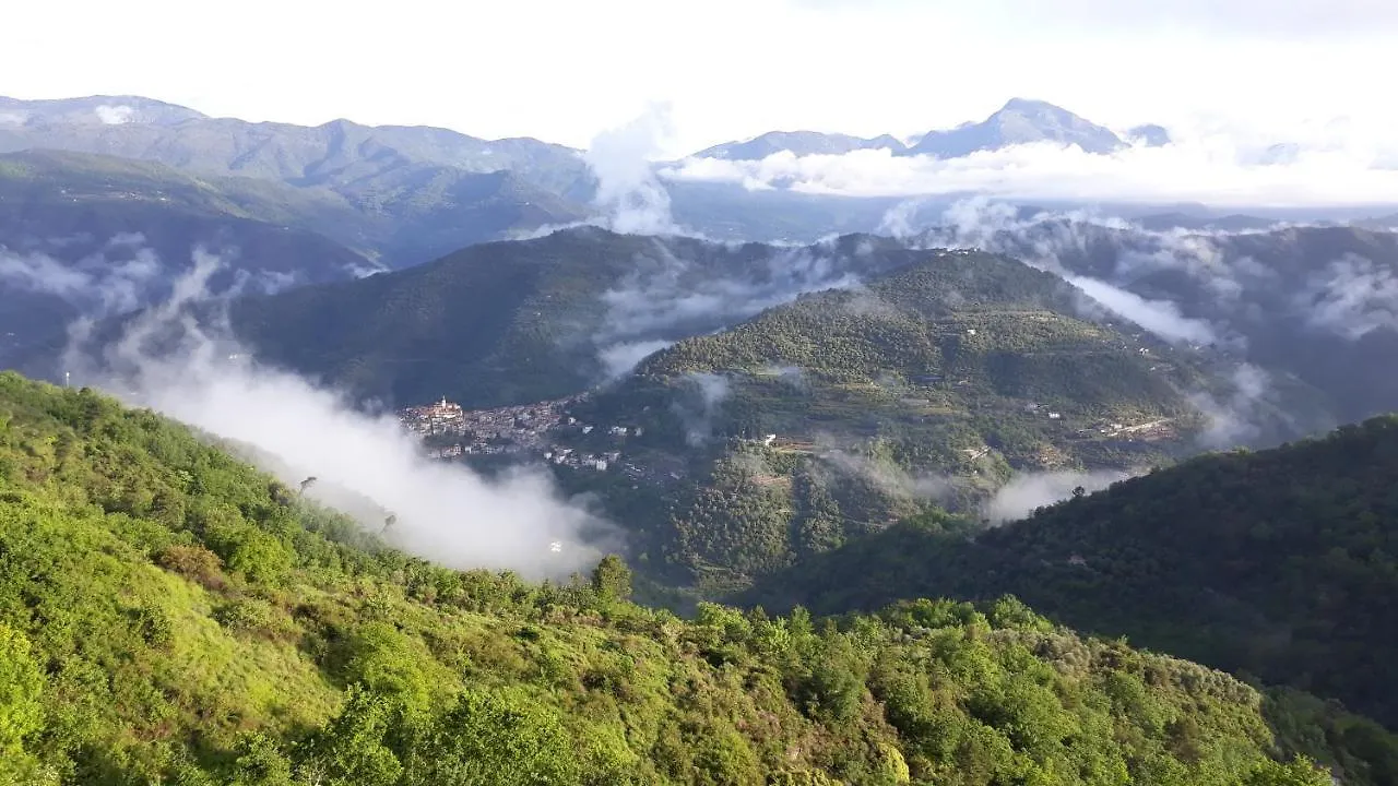 Il Piccolo Giardino Villa Perinaldo 0*,