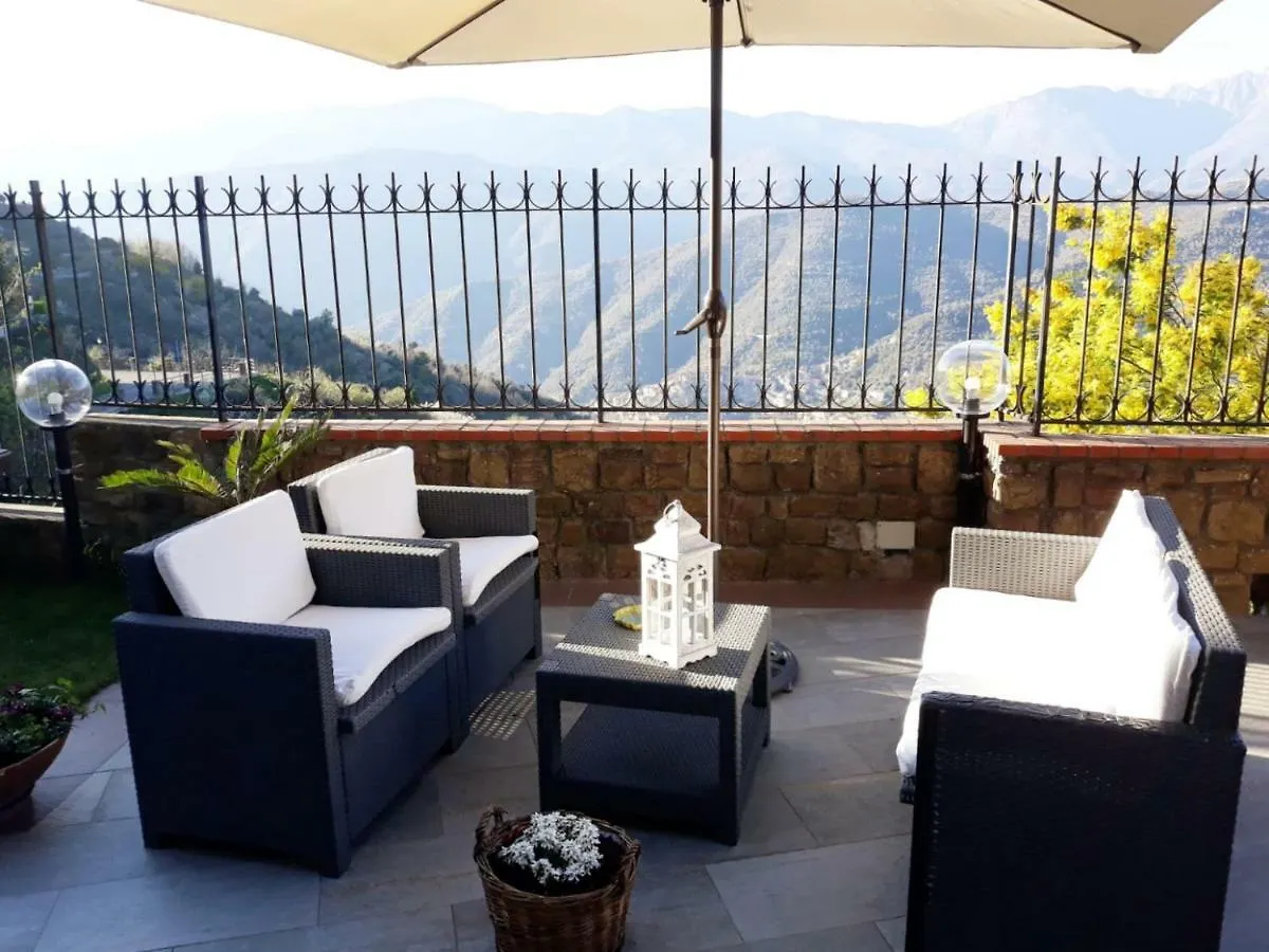 Il Piccolo Giardino Villa Perinaldo 0*,